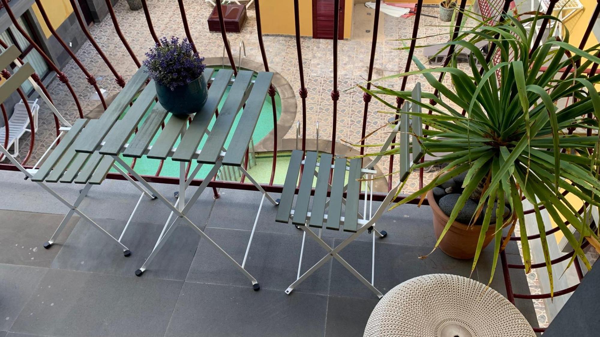 Apartamento Los Guirres Tazacorte Luaran gambar